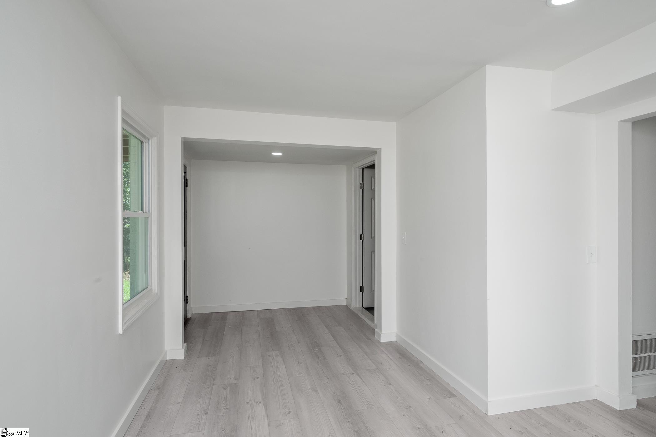 105 Foxhall Court Easley, SC 29640