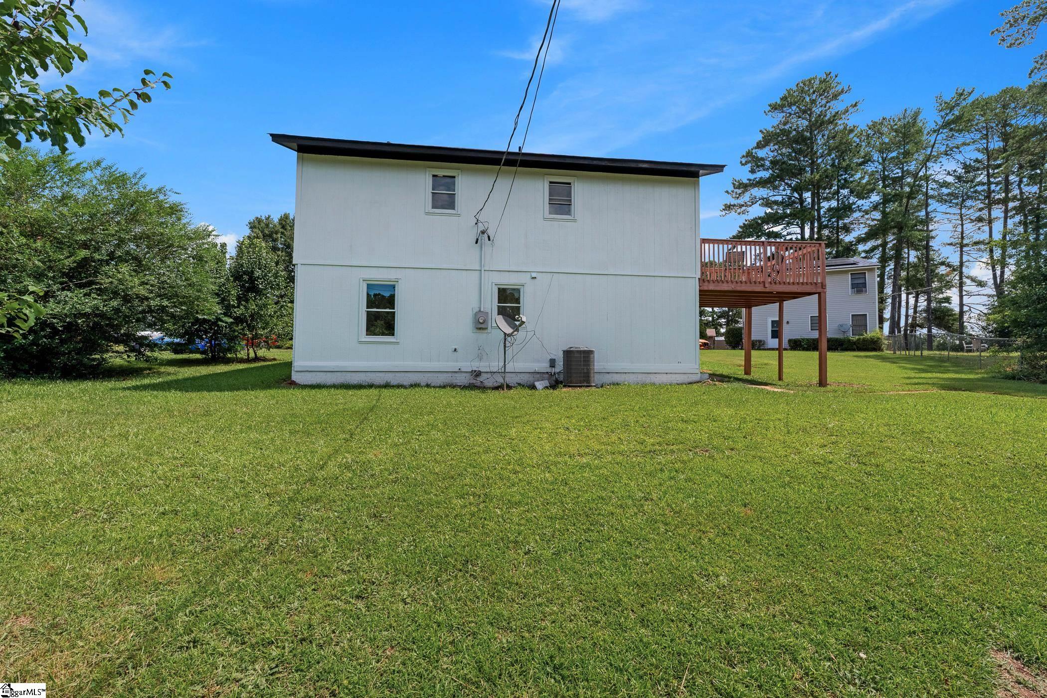 105 Foxhall Court Easley, SC 29640