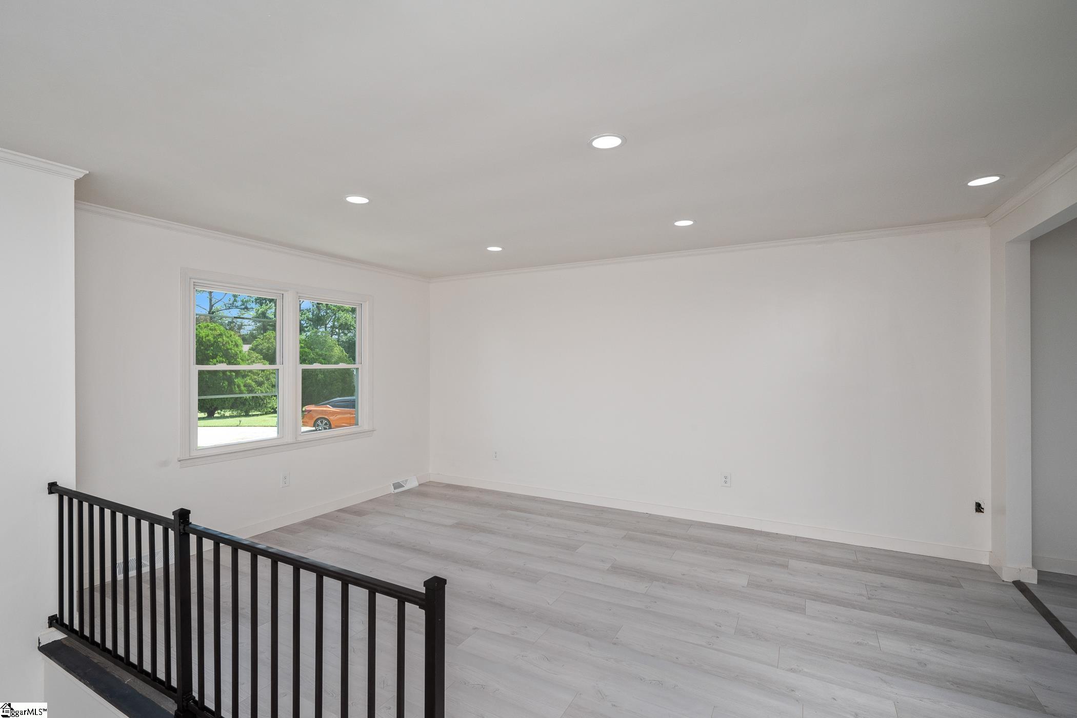 105 Foxhall Court Easley, SC 29640
