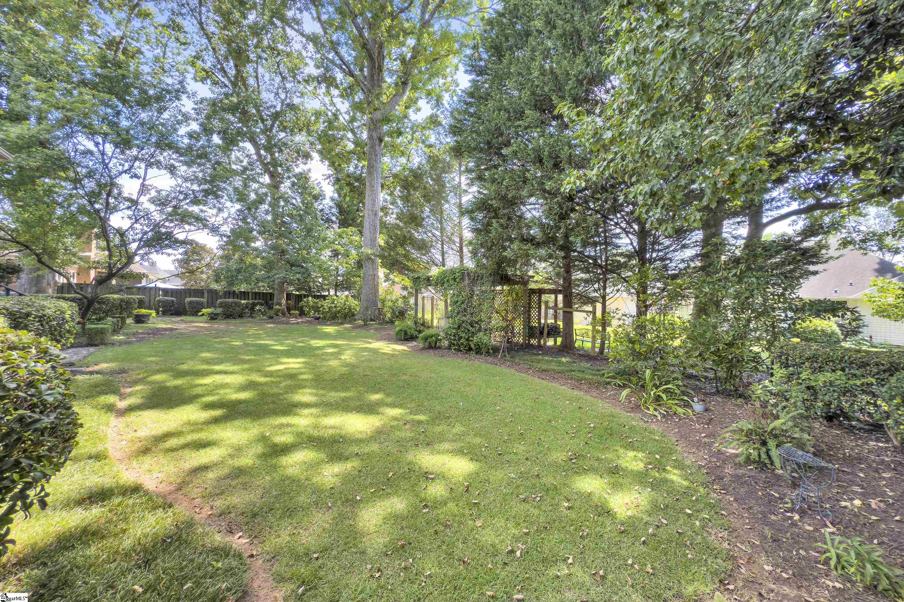 105 N Bennington Drive Spartanburg, SC 29307