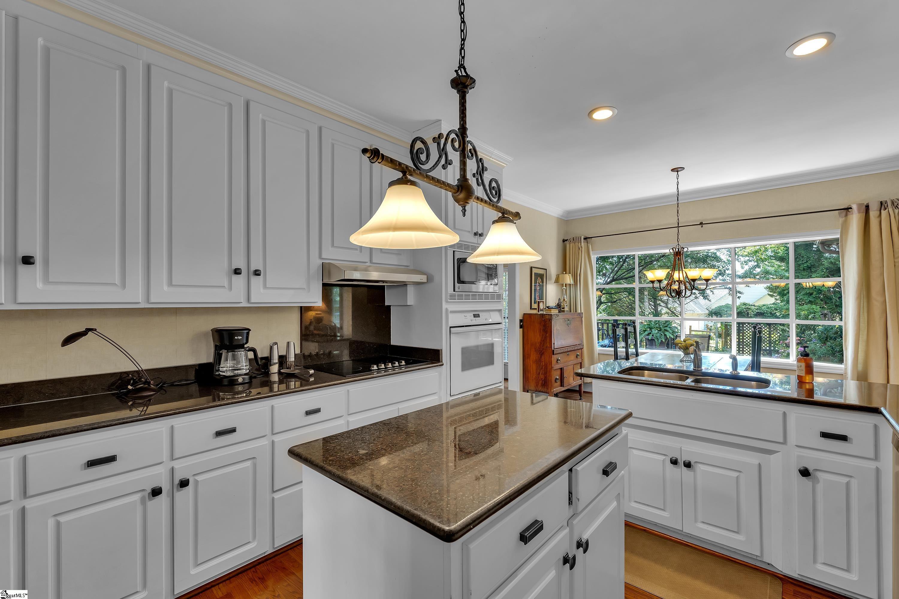 105 N Bennington Drive Spartanburg, SC 29307