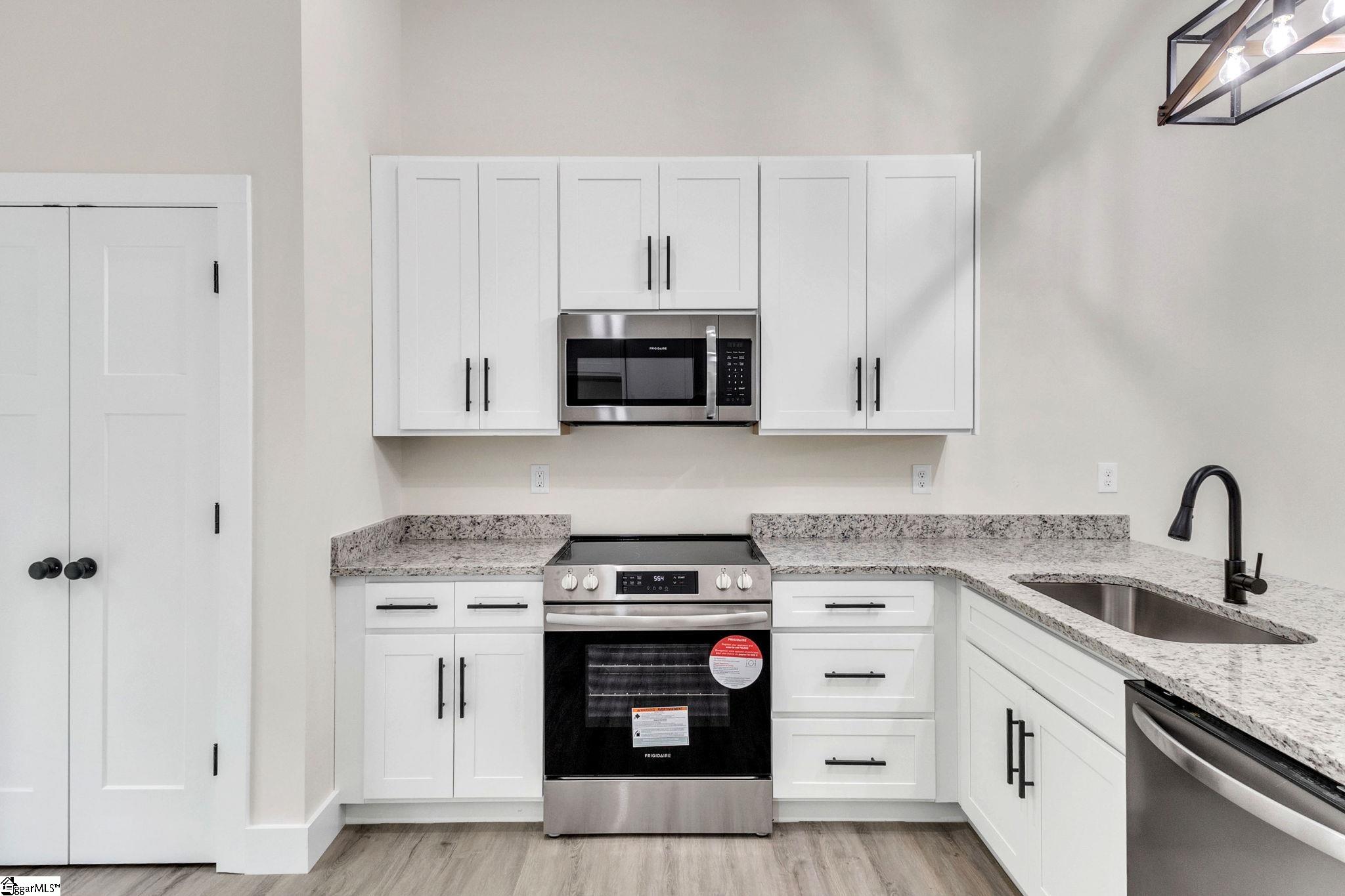 335 W Peachtree Street Woodruff, SC 29388