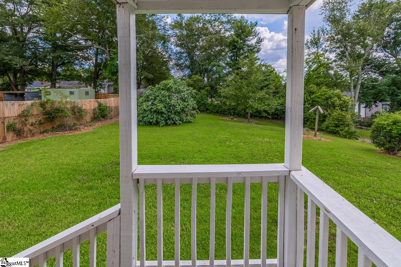 111 Mountain View Avenue Greer, SC 29650