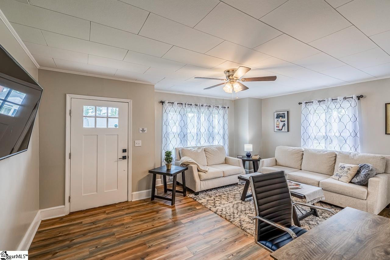 111 Mountain View Avenue Greer, SC 29650