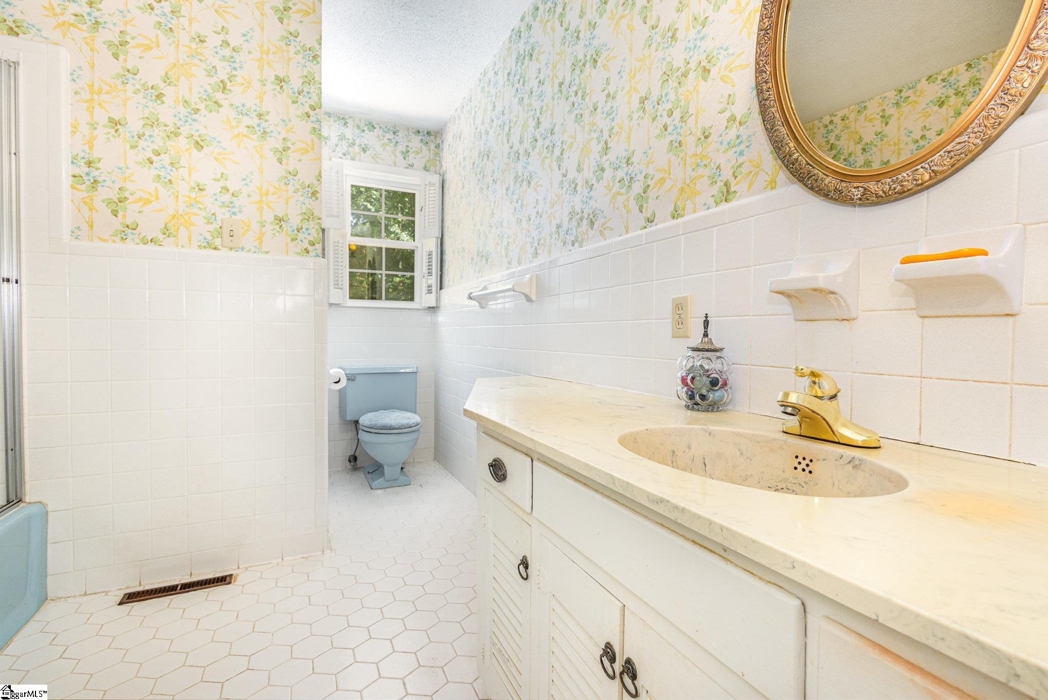 419 Ridge Drive Laurens, SC 29360