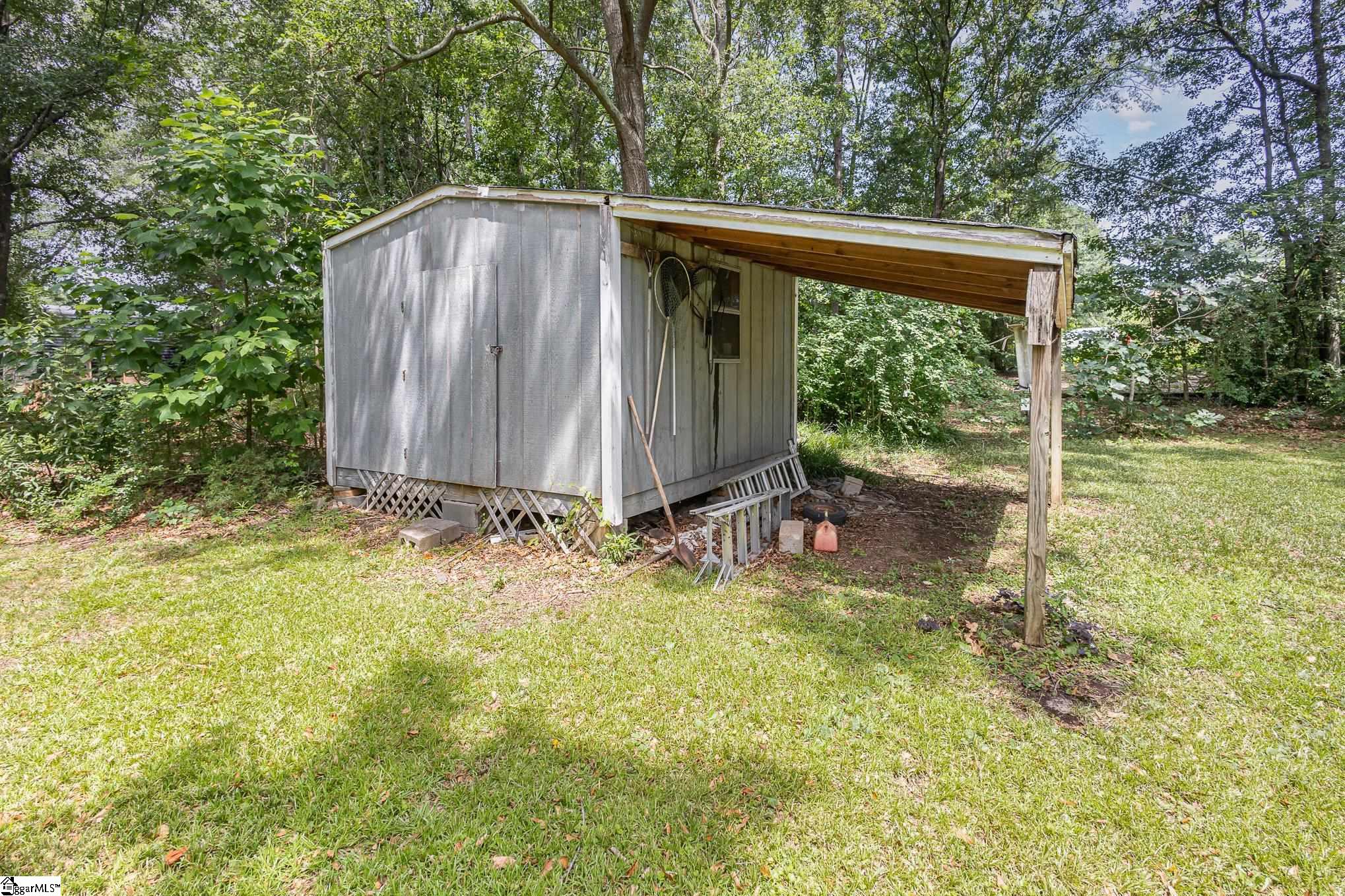 419 Ridge Drive Laurens, SC 29360