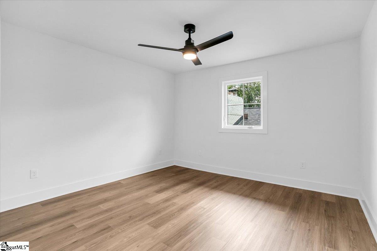 2 Dahlglen Avenue Greenville, SC 29607