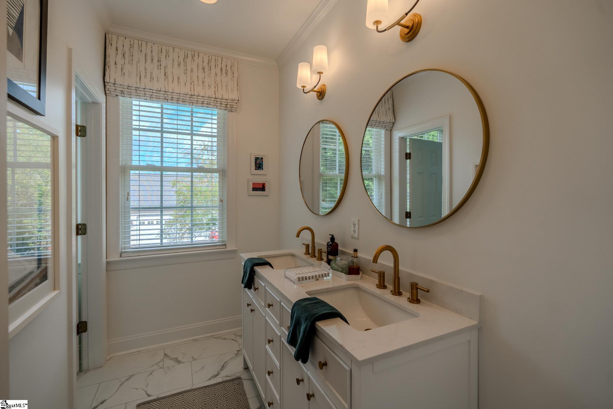 735 Brookdale Drive Greer, SC 29651