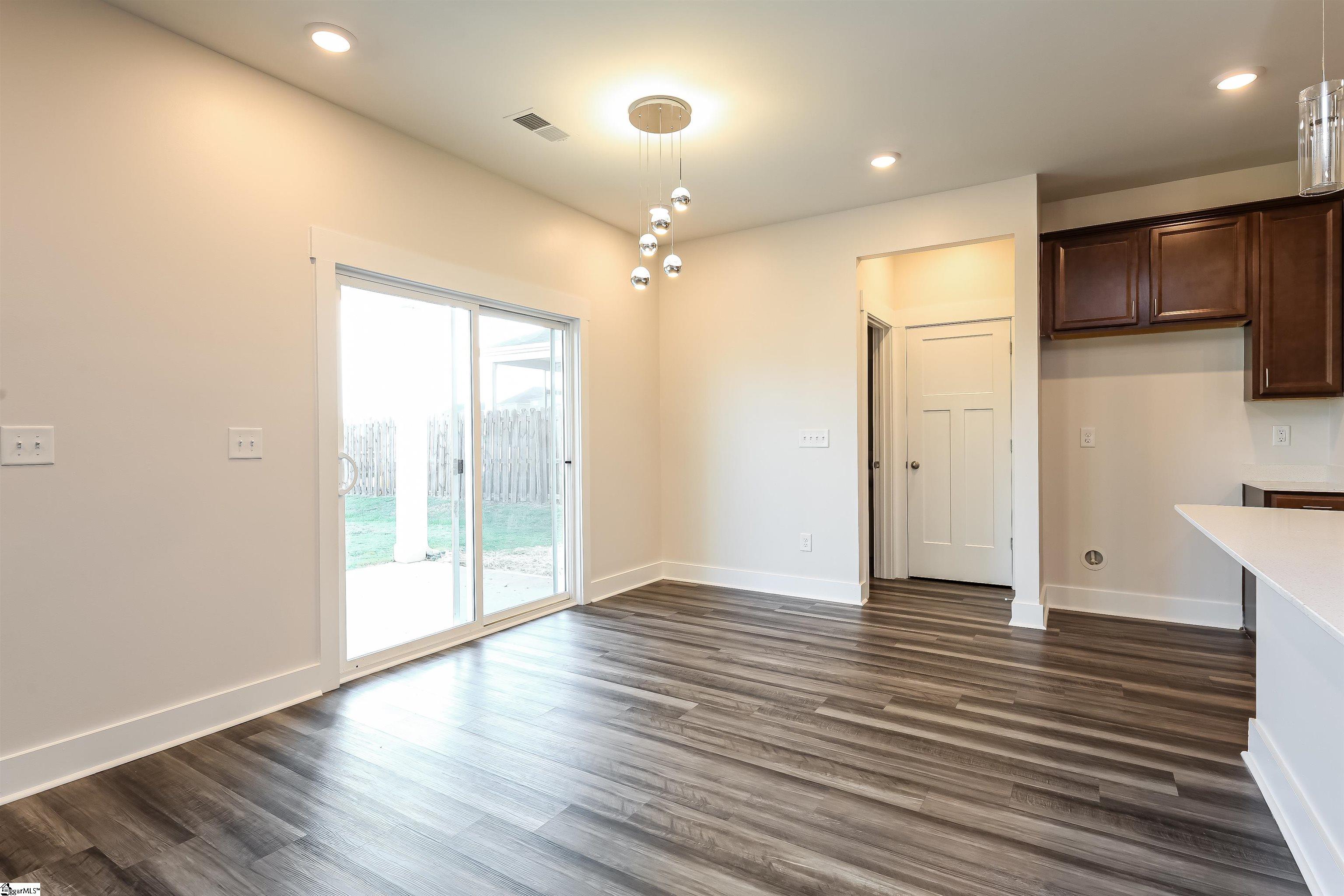 364 Pewter Circle Simpsonville, SC 29680