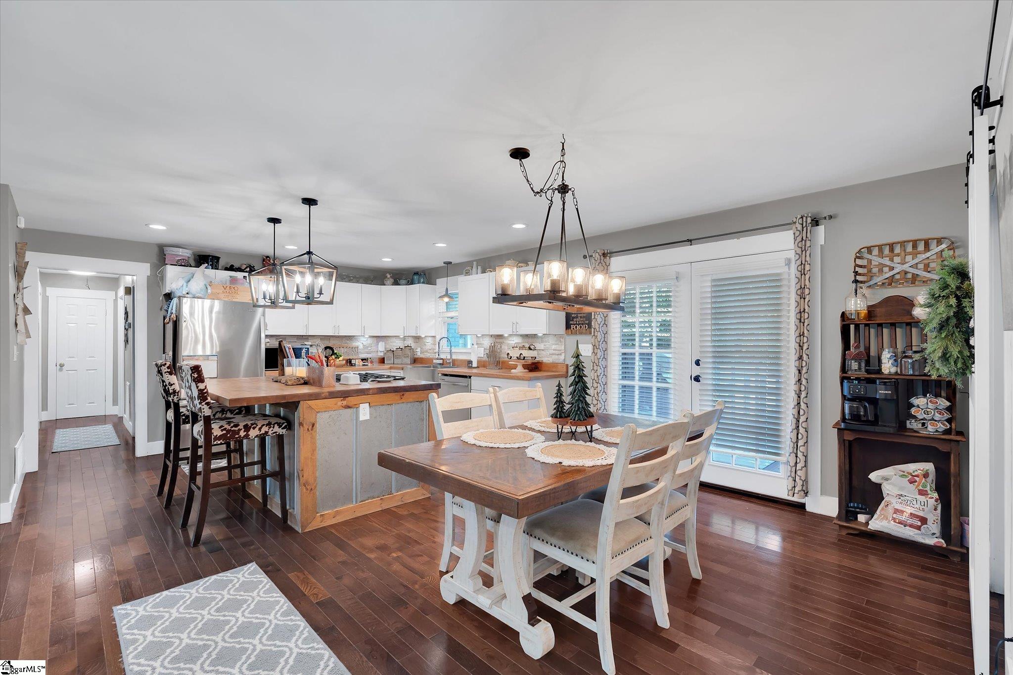 301 Ridgecrest Drive Easley, SC 29640