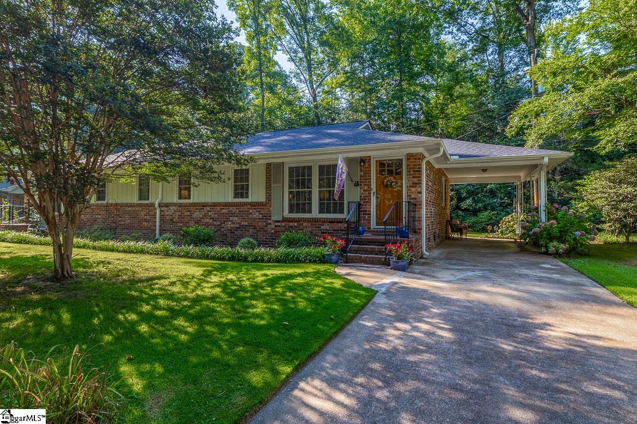2A Heritage Court Greenville, SC 29615