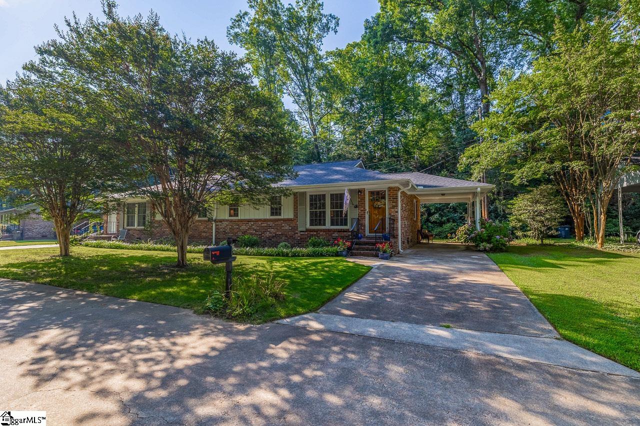 2A Heritage Court Greenville, SC 29615