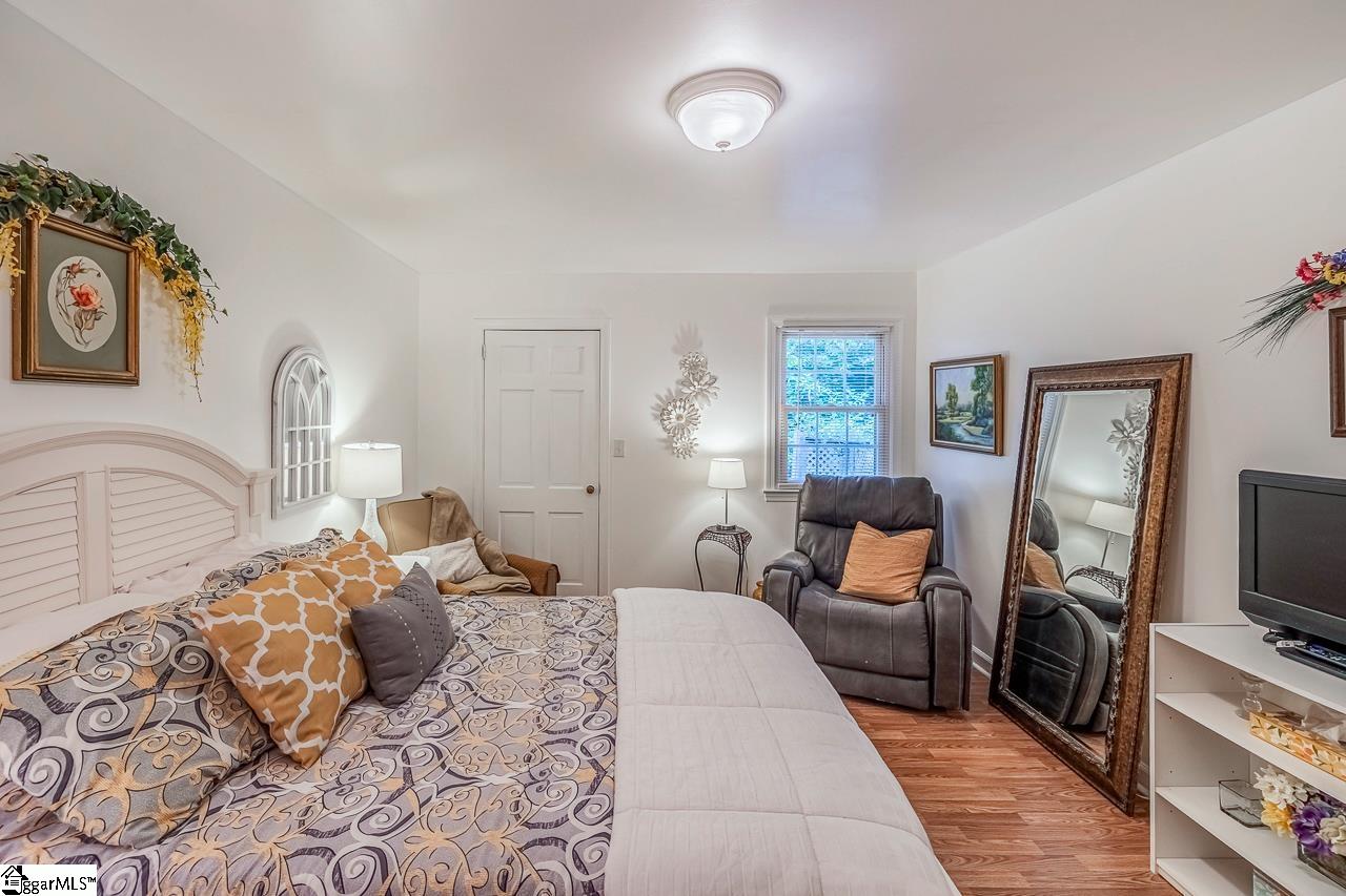 2A Heritage Court Greenville, SC 29615