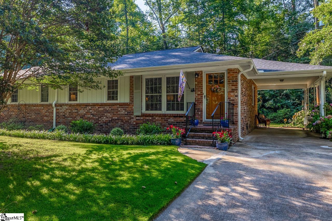 2A Heritage Court Greenville, SC 29615
