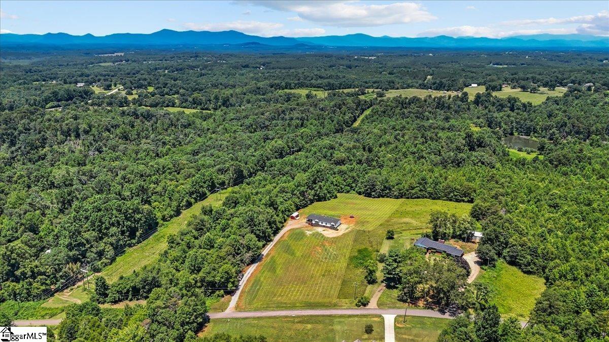 295 Old Mill Road Chesnee, SC 29323