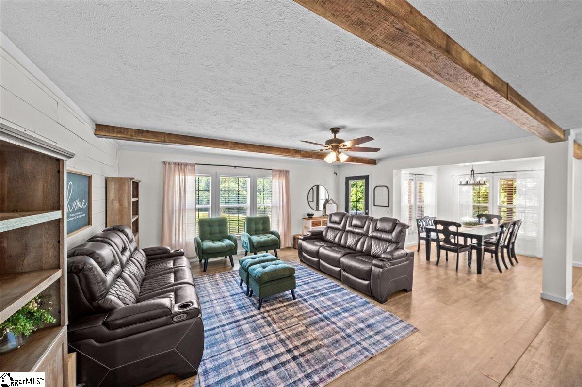 295 Old Mill Road Chesnee, SC 29323