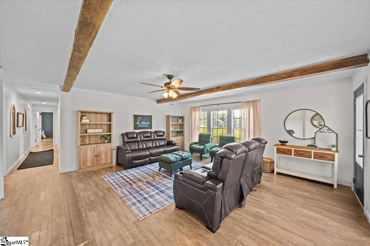 295 Old Mill Road Chesnee, SC 29323