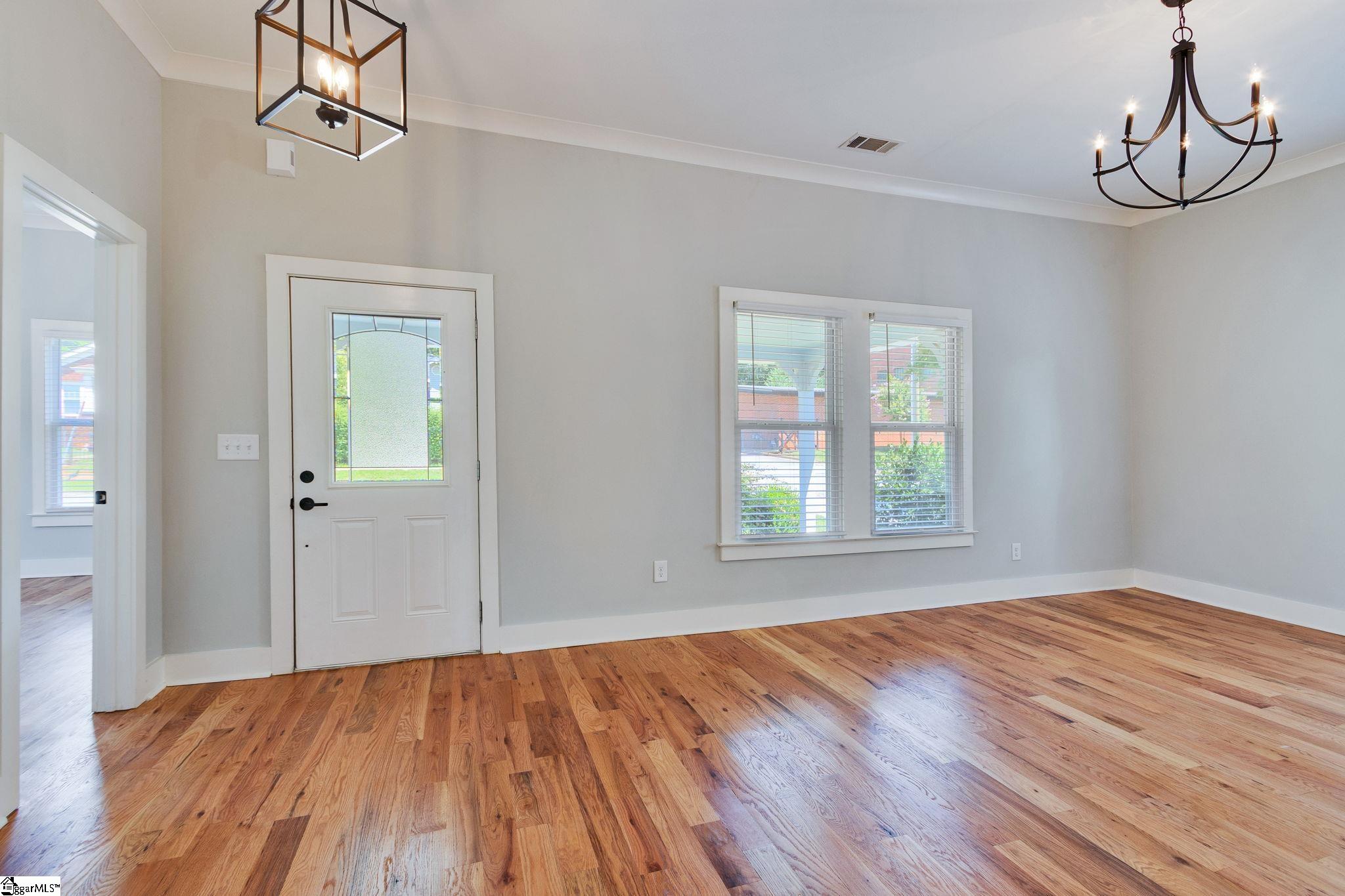825 Green Avenue Greenville, SC 29605