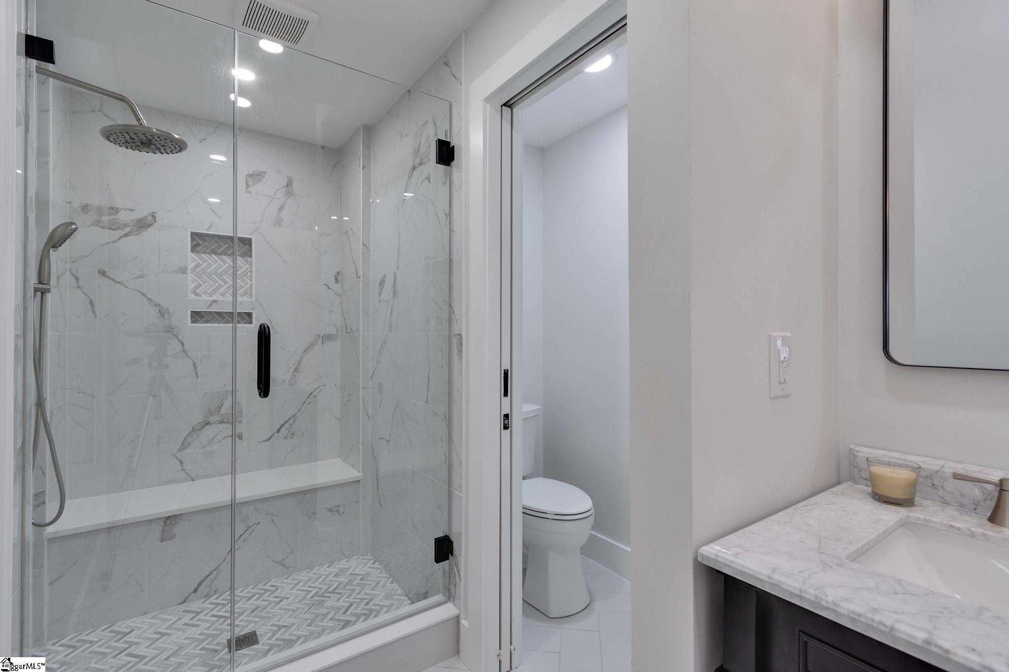825 Green Avenue Greenville, SC 29605