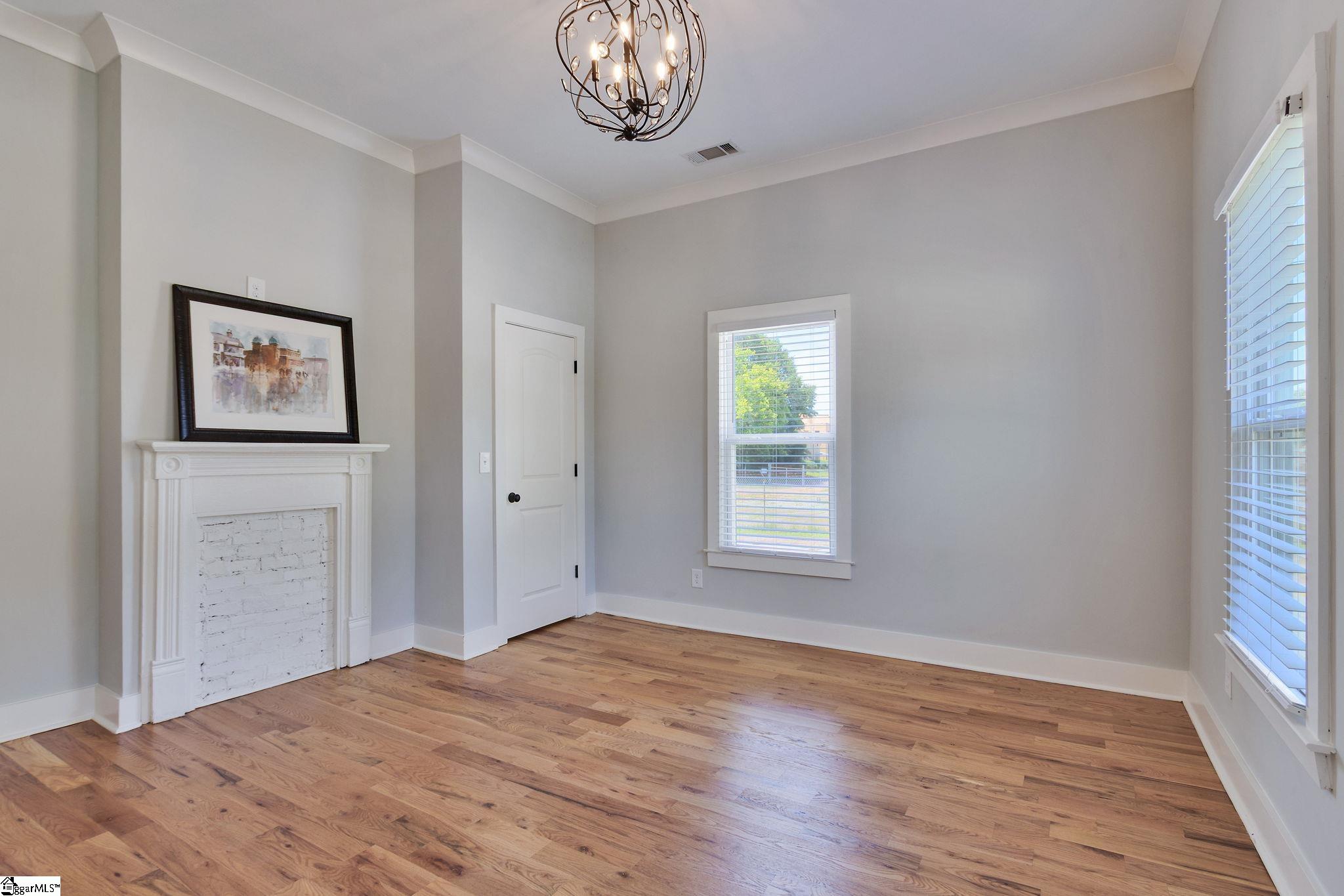 825 Green Avenue Greenville, SC 29605