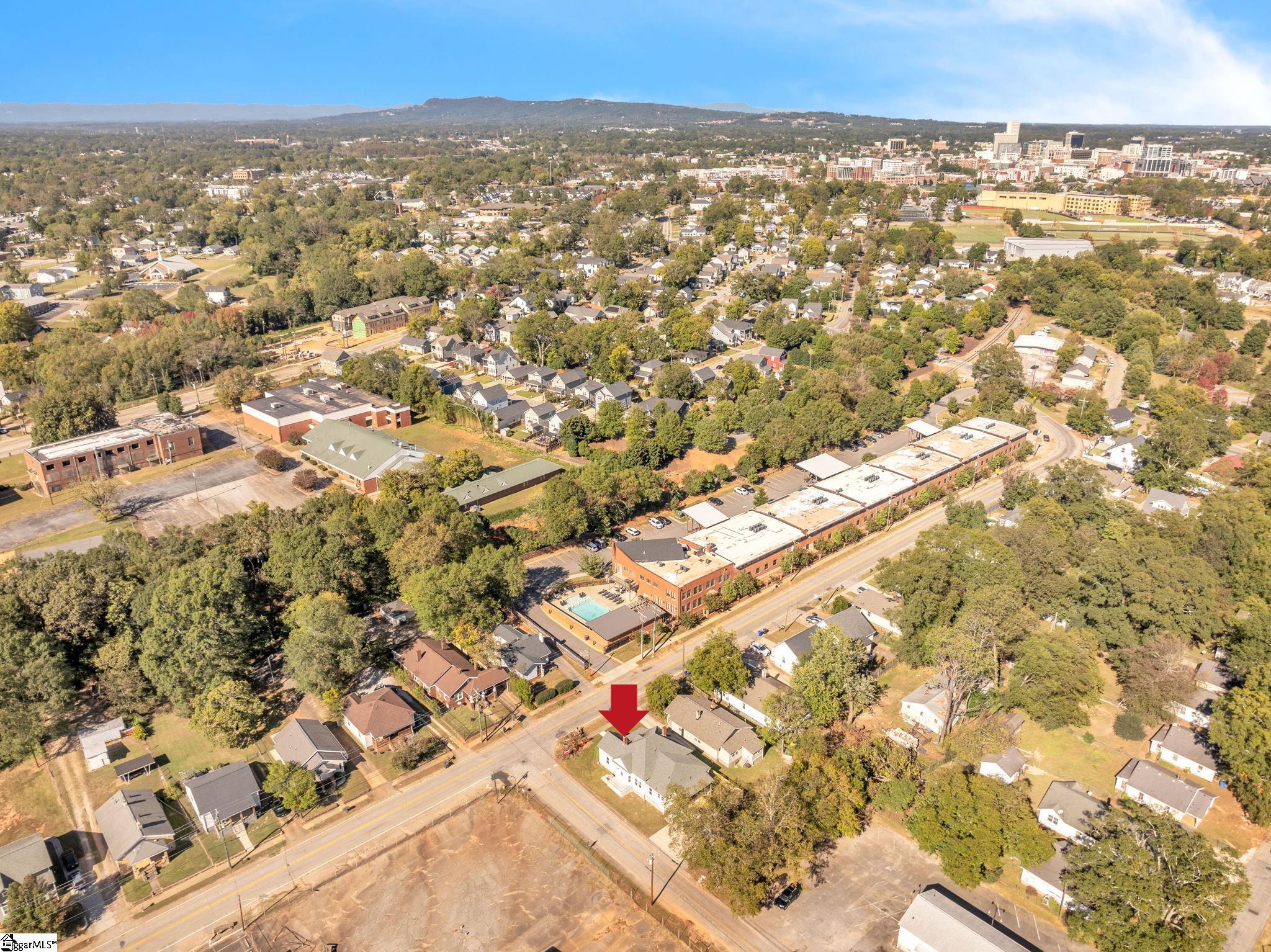 825 Green Avenue Greenville, SC 29605
