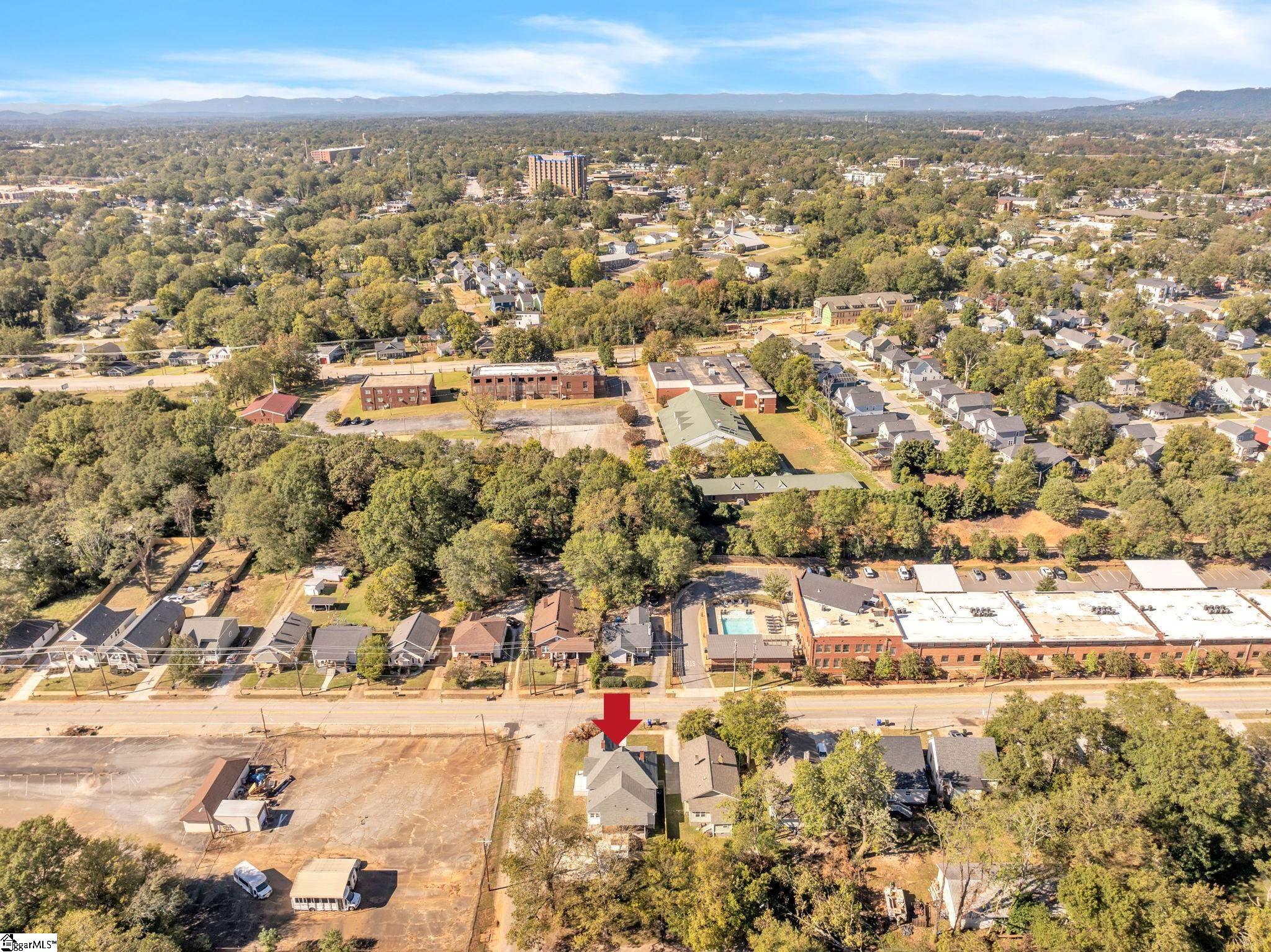 825 Green Avenue Greenville, SC 29605