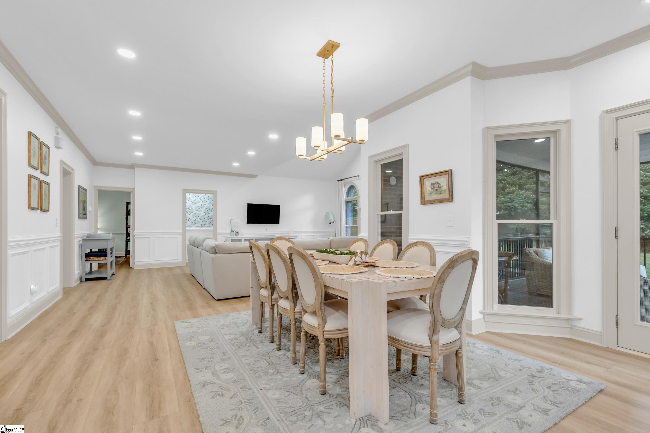 341 Parkside Drive Simpsonville, SC 29681