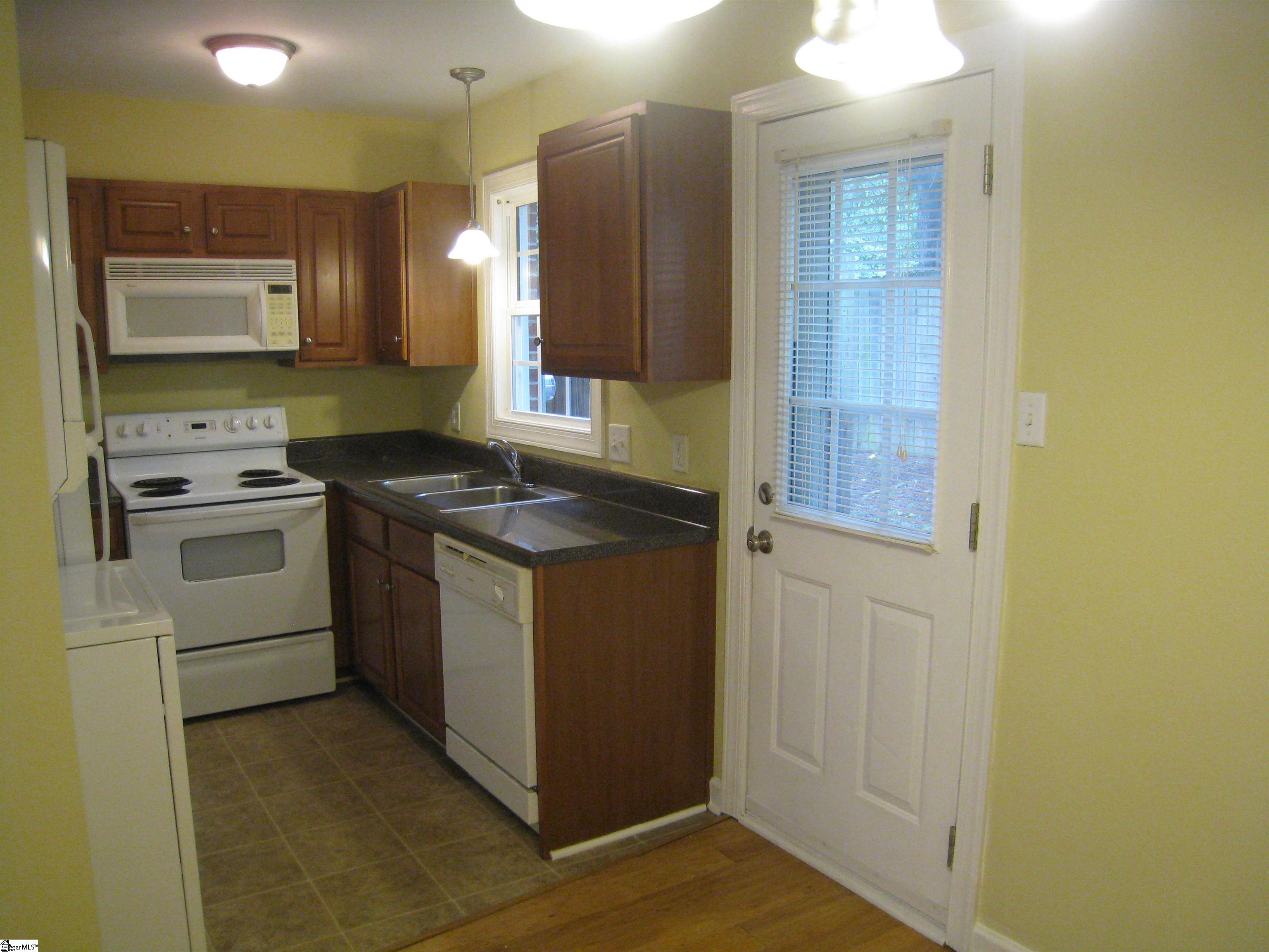 27 Ruby Bay Lane Simpsonville, SC 29681