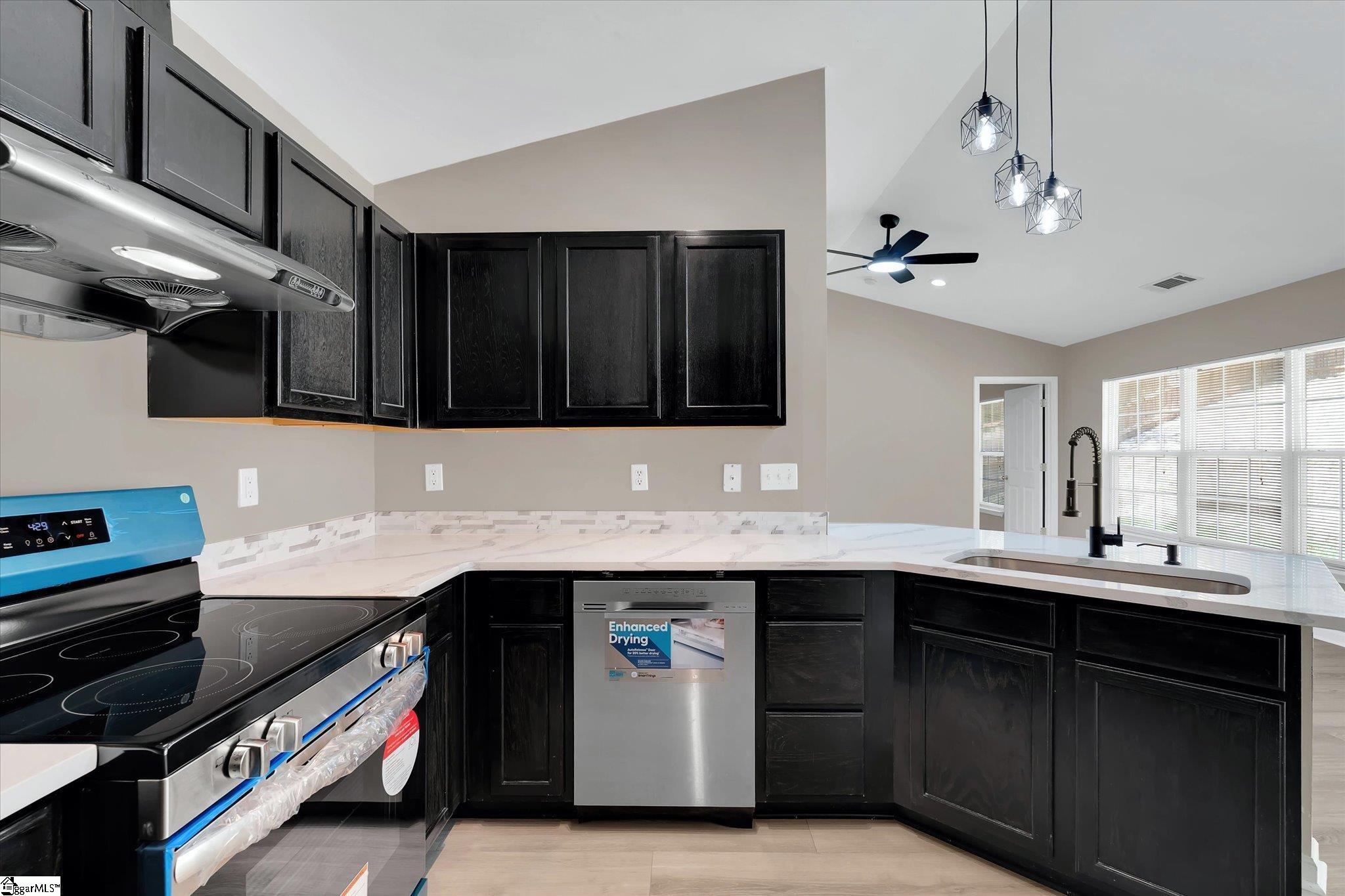 25 Sunfield Court Greer, SC 29650