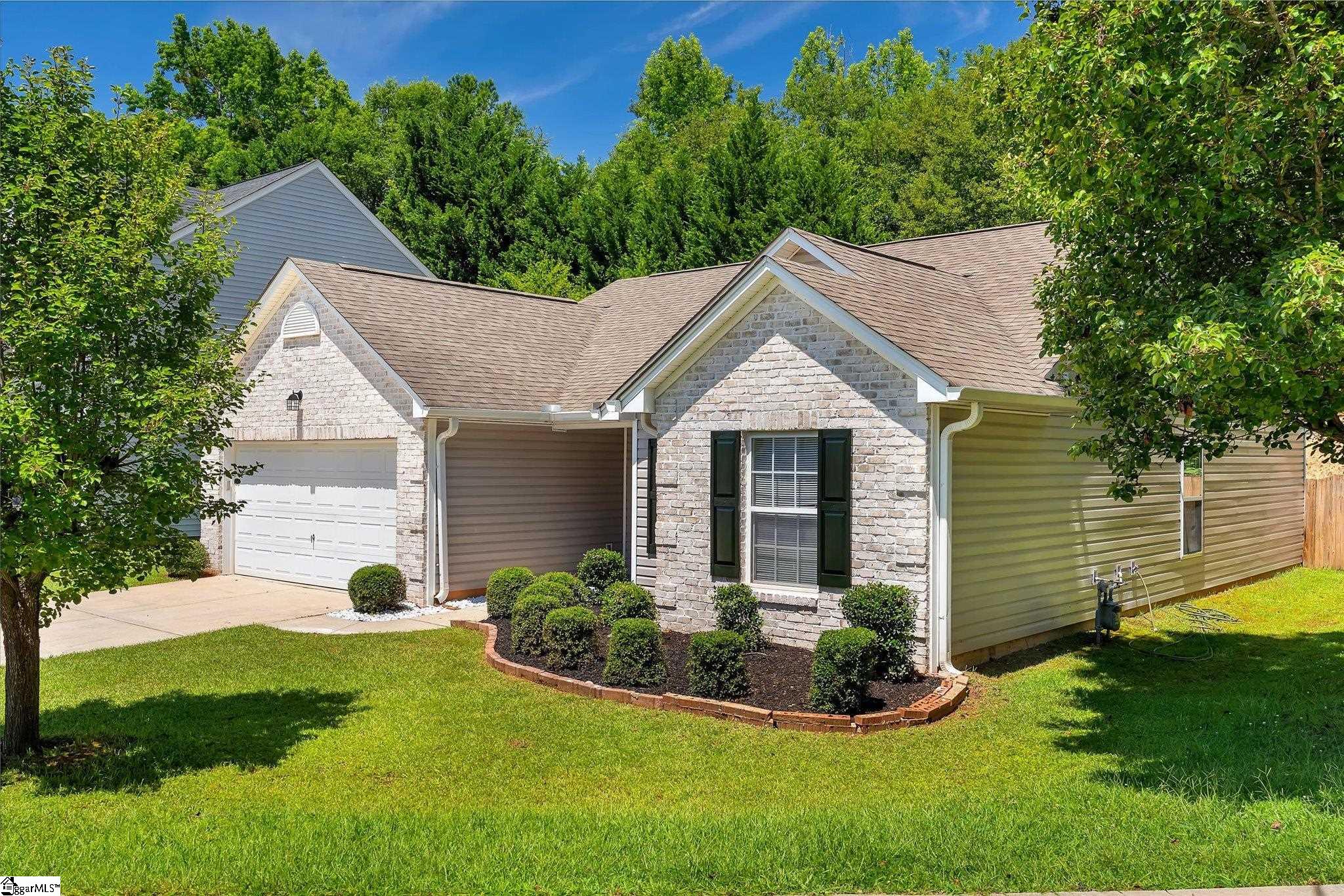 25 Sunfield Court Greer, SC 29650