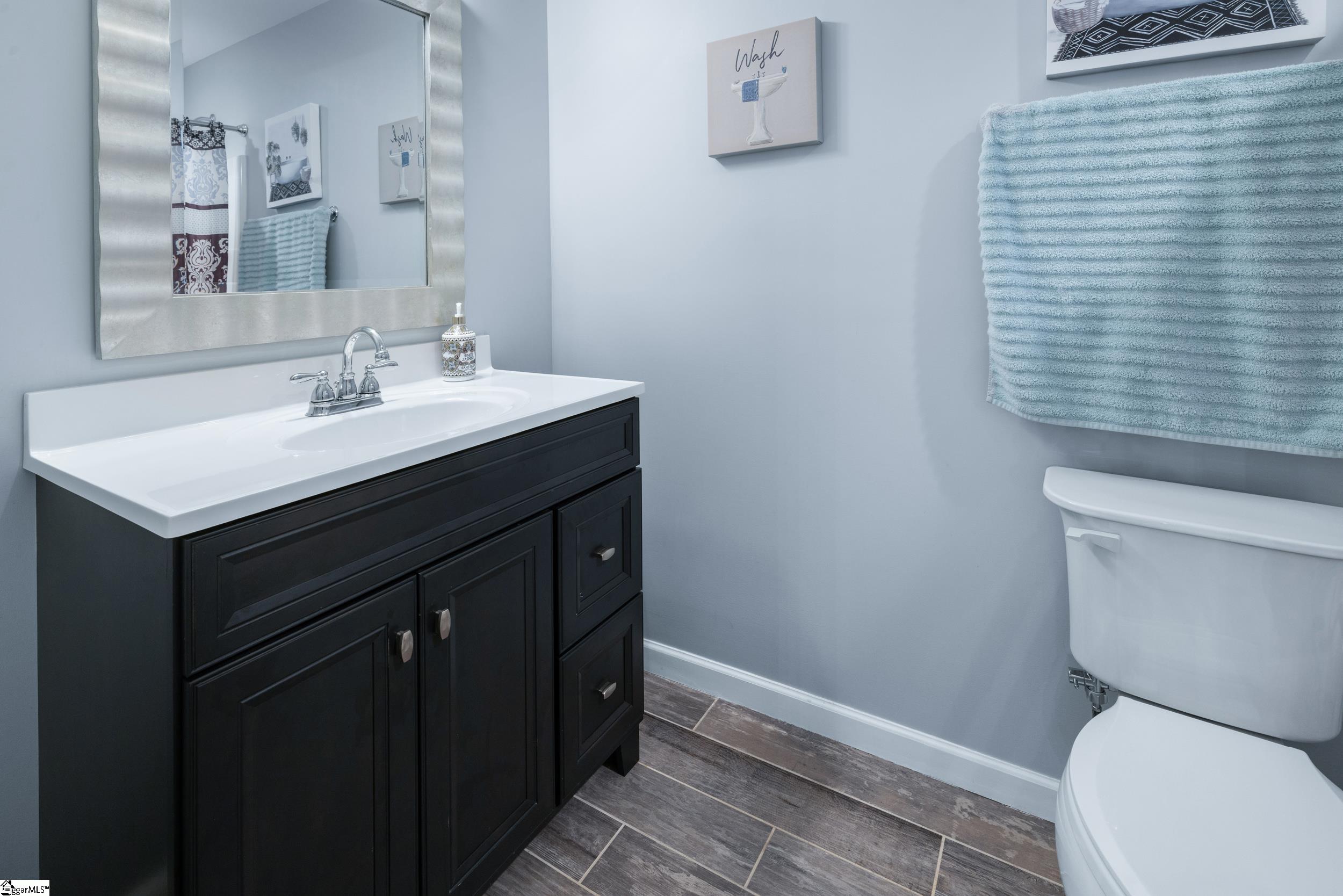 9 Lee Street Liberty, SC 29657