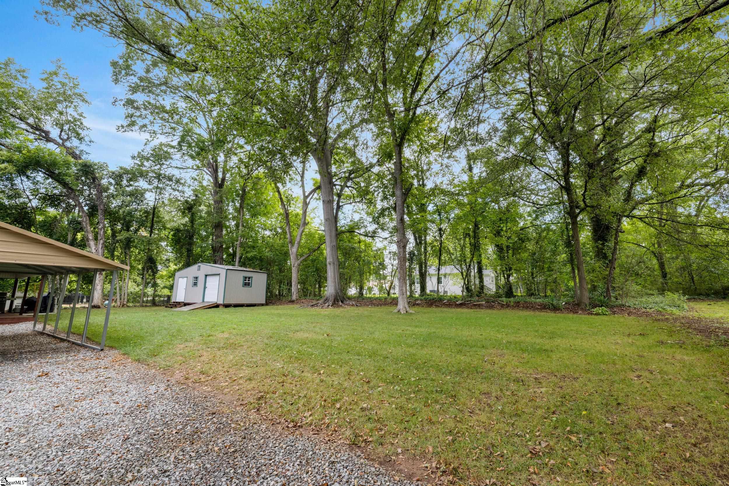 9 Lee Street Liberty, SC 29657