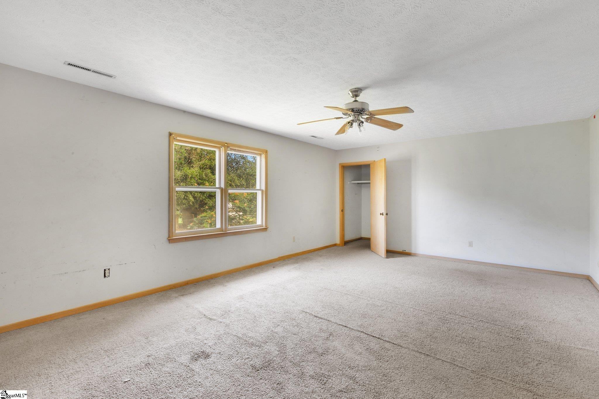 1527 Jonesville Road Simpsonville, SC 29681