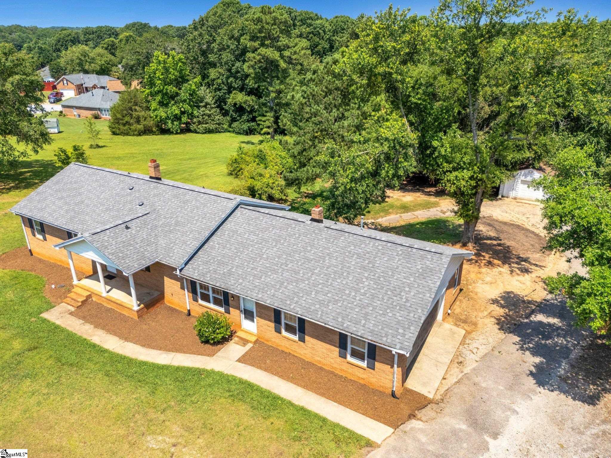 1527 Jonesville Road Simpsonville, SC 29681