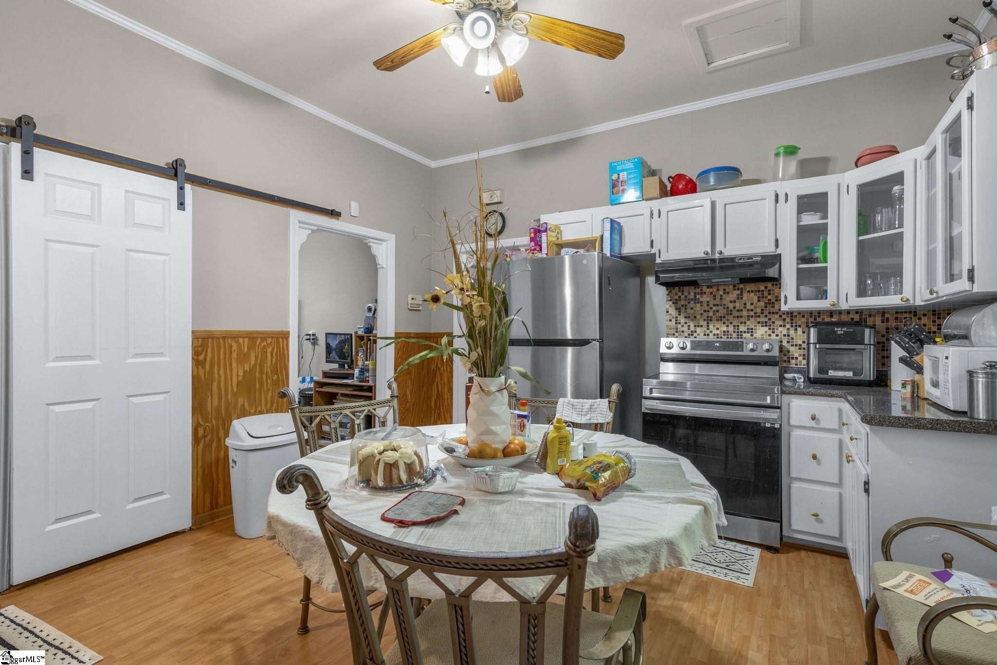 68 Hutchins Street Greenville, SC 29605