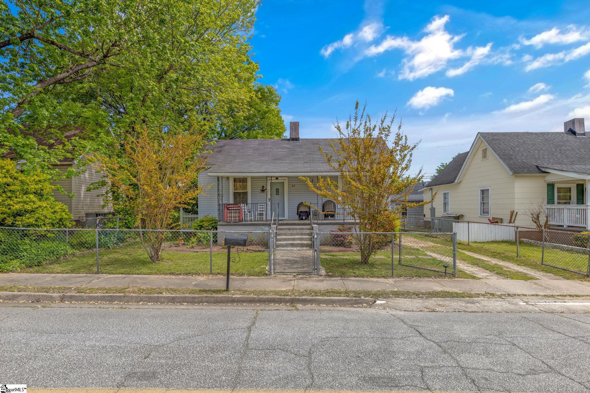 68 Hutchins Street Greenville, SC 29605