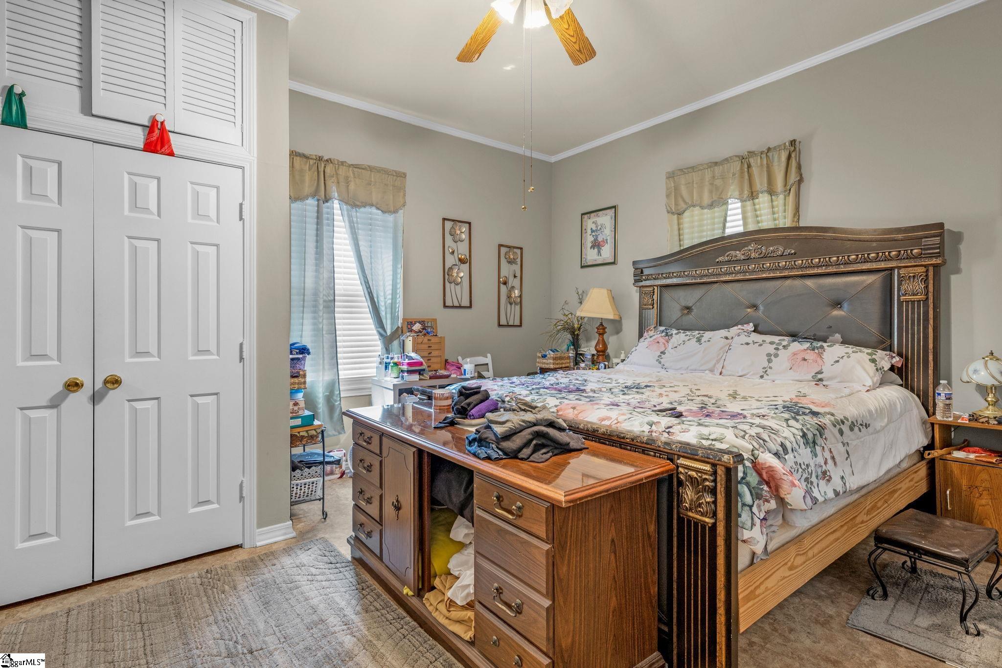 68 Hutchins Street Greenville, SC 29605