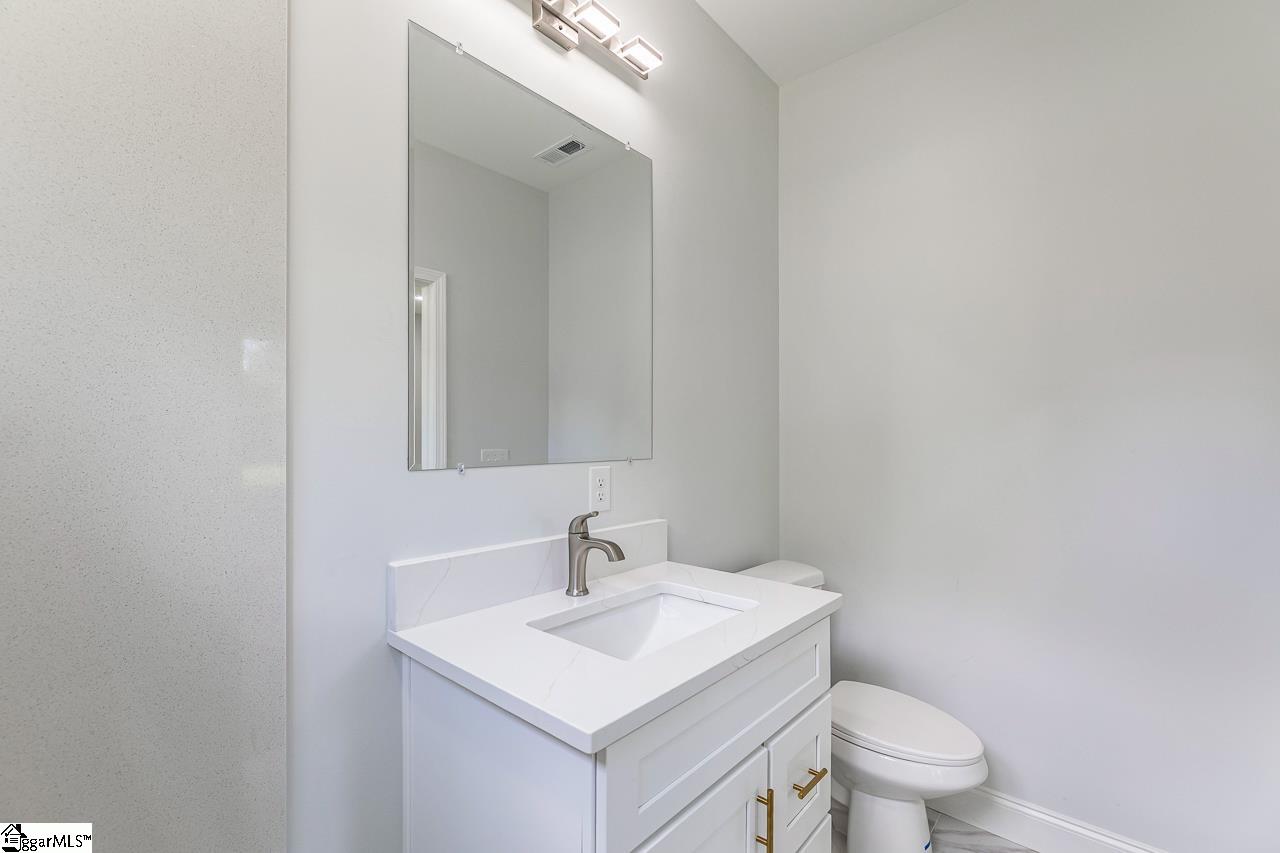 107 A Avondale Road Anderson, SC 29624