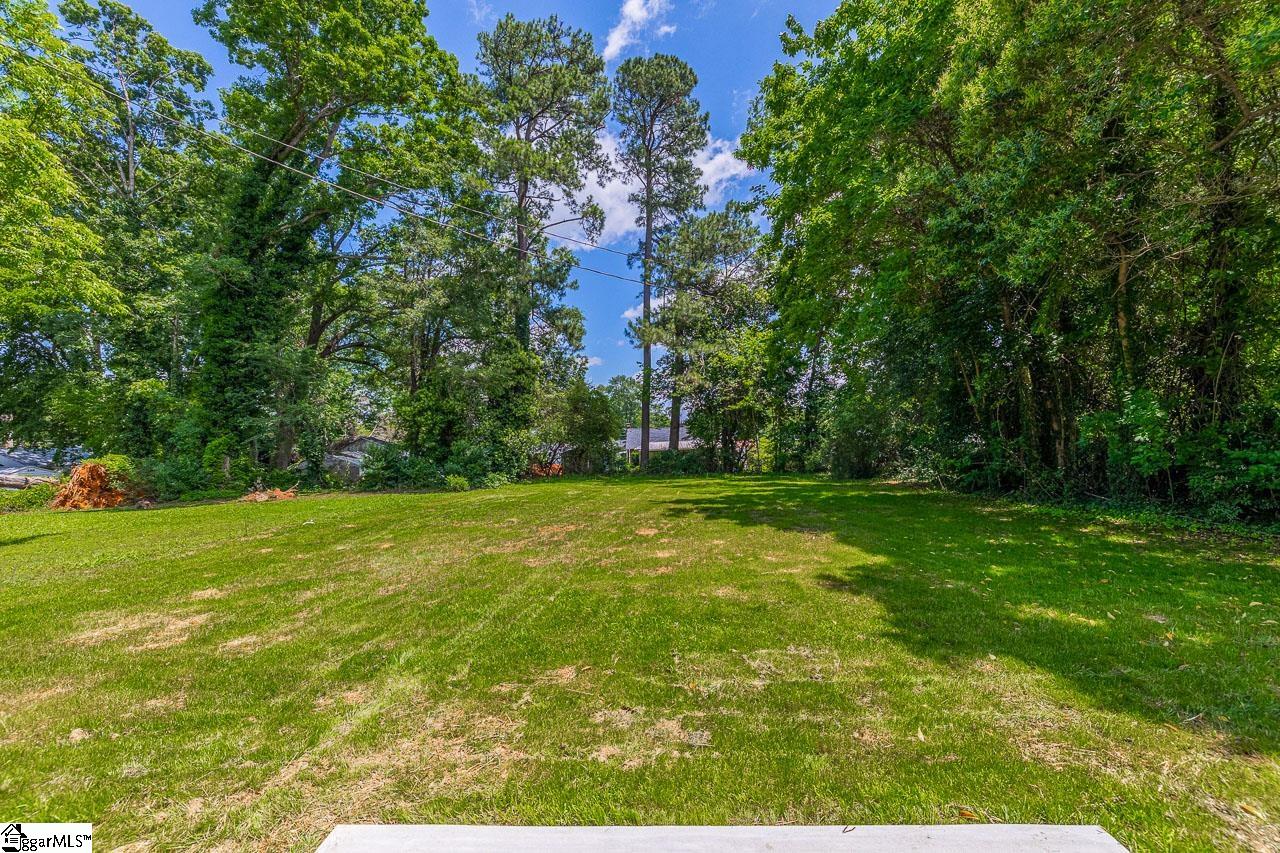107 A Avondale Road Anderson, SC 29624