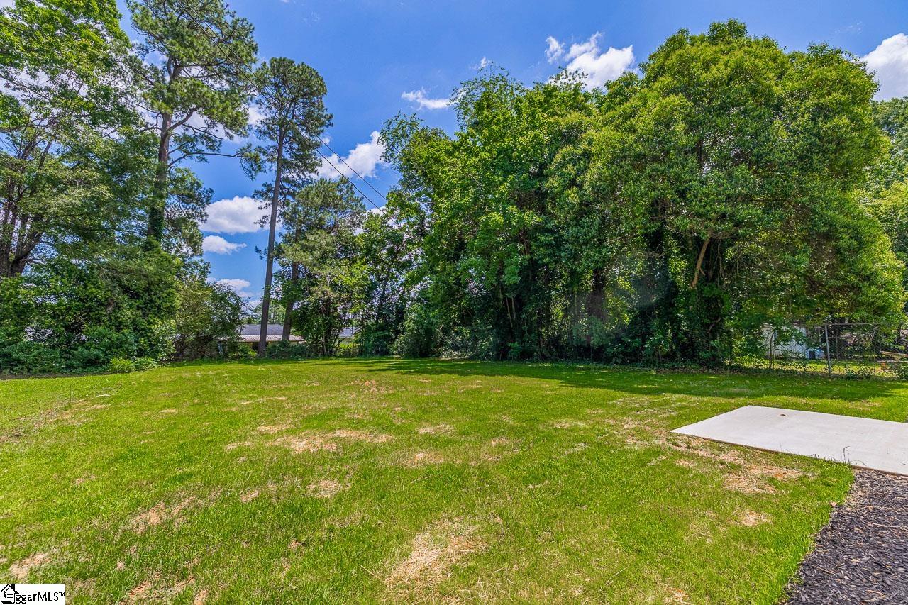 107 A Avondale Road Anderson, SC 29624