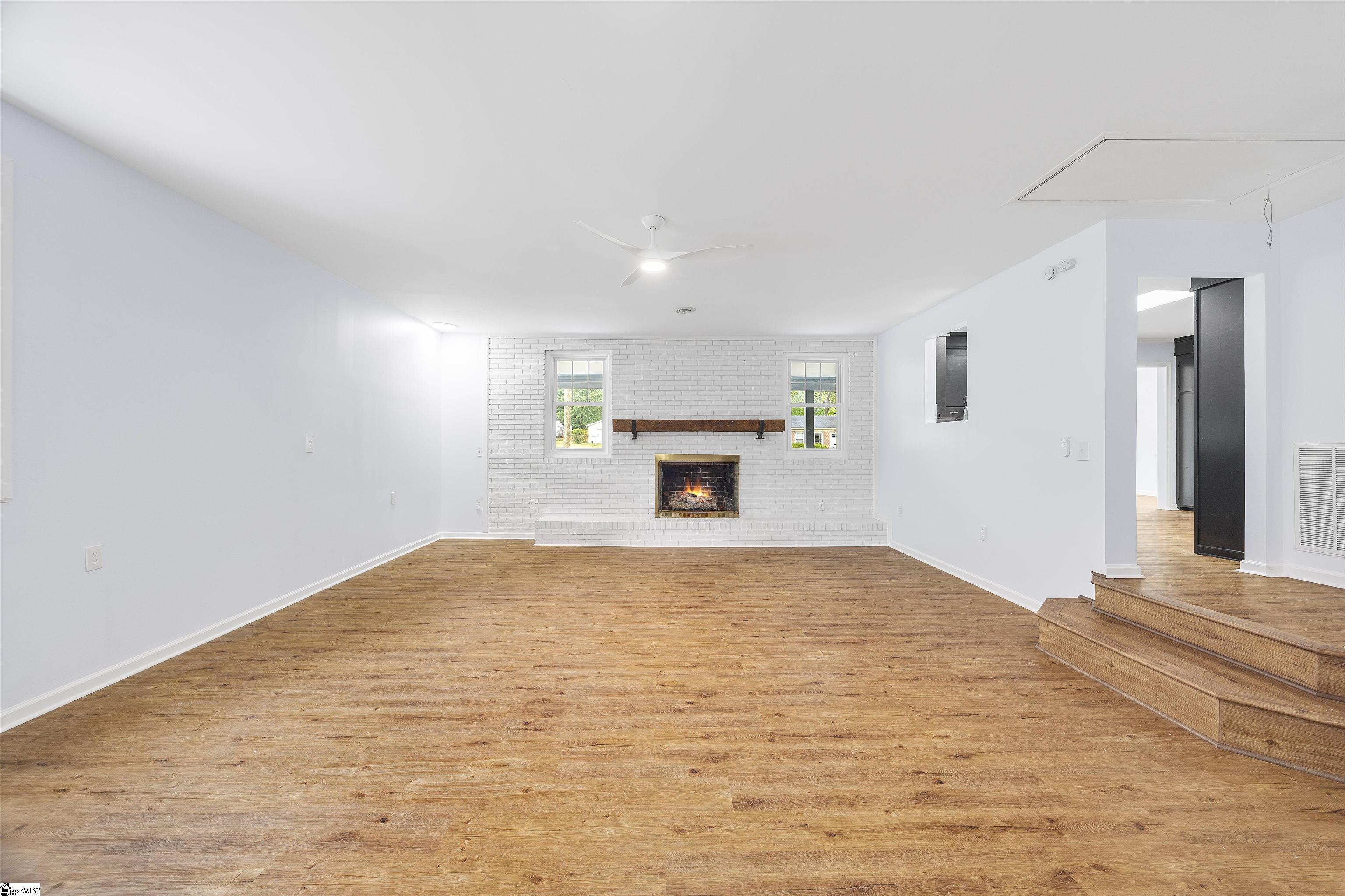 206 Sylvia Road Easley, SC 29642