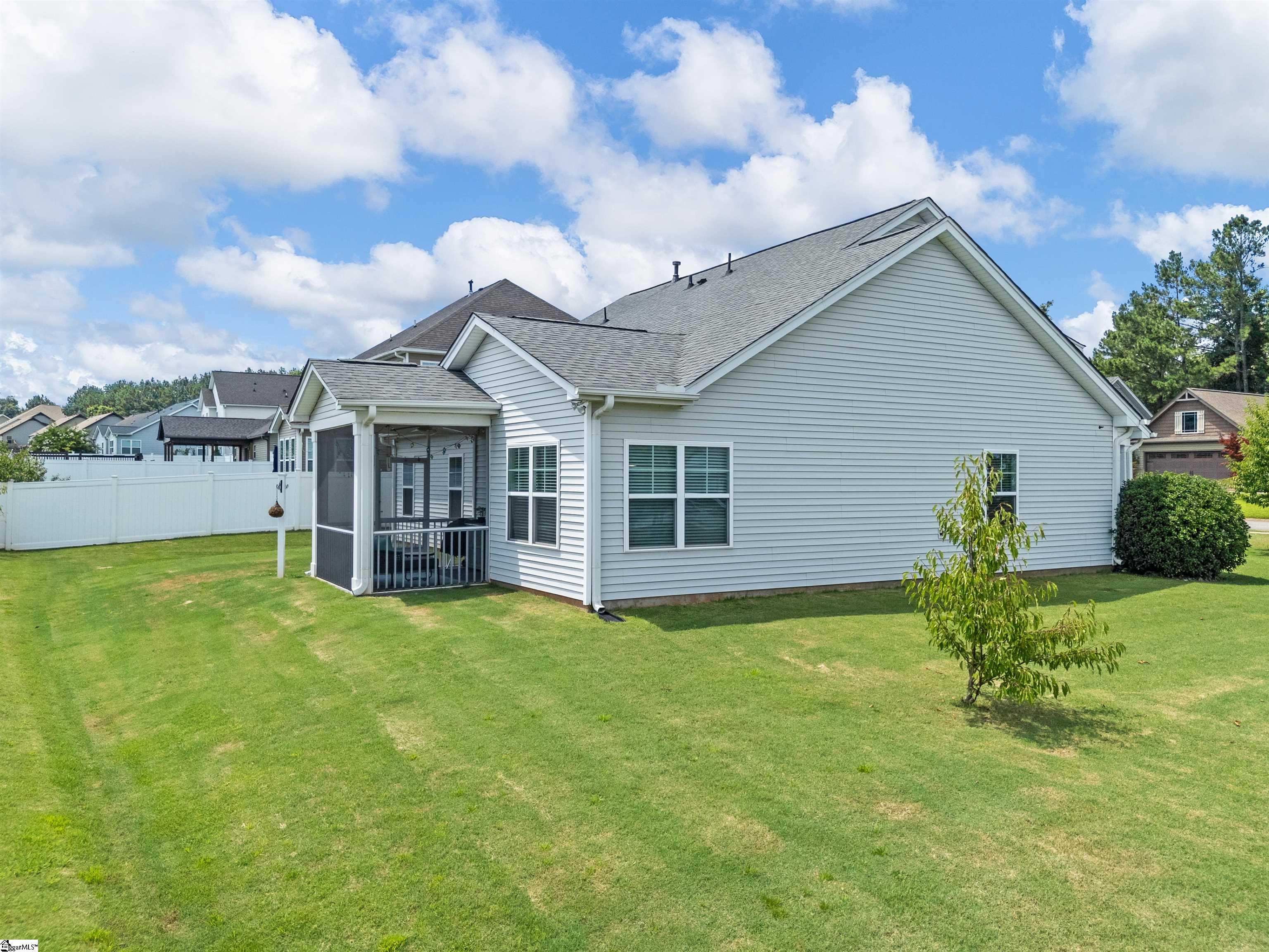 262 E Pyrenees Drive Lyman, SC 29365