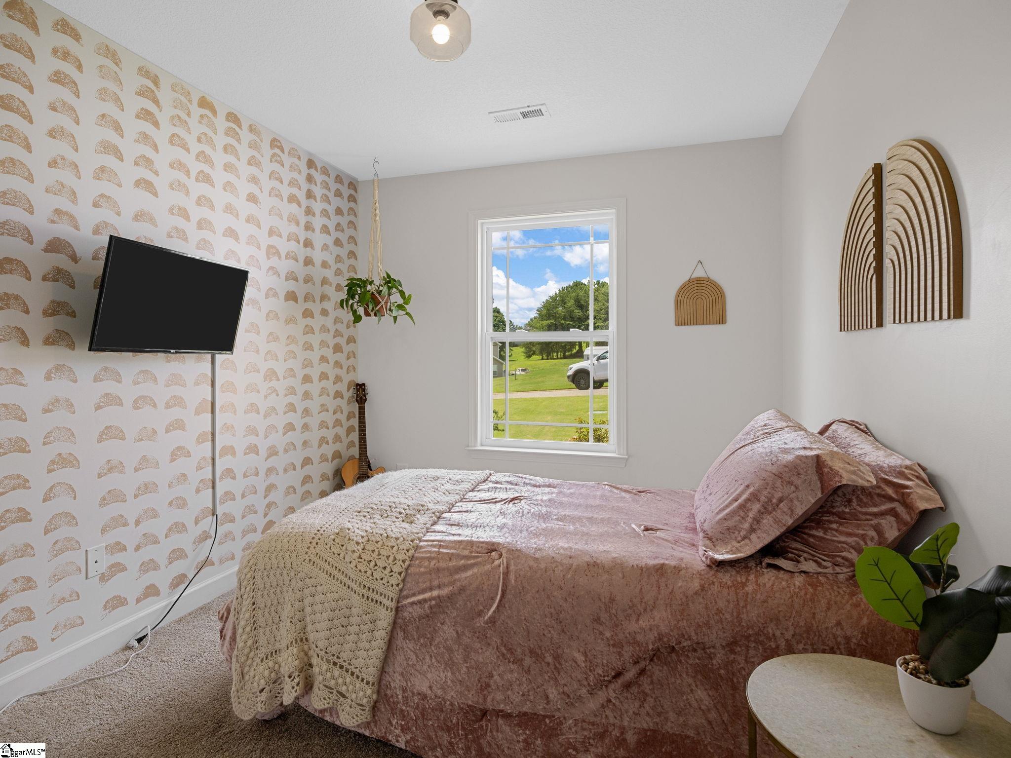 443 Silver Thorne Drive Wellford, SC 29385