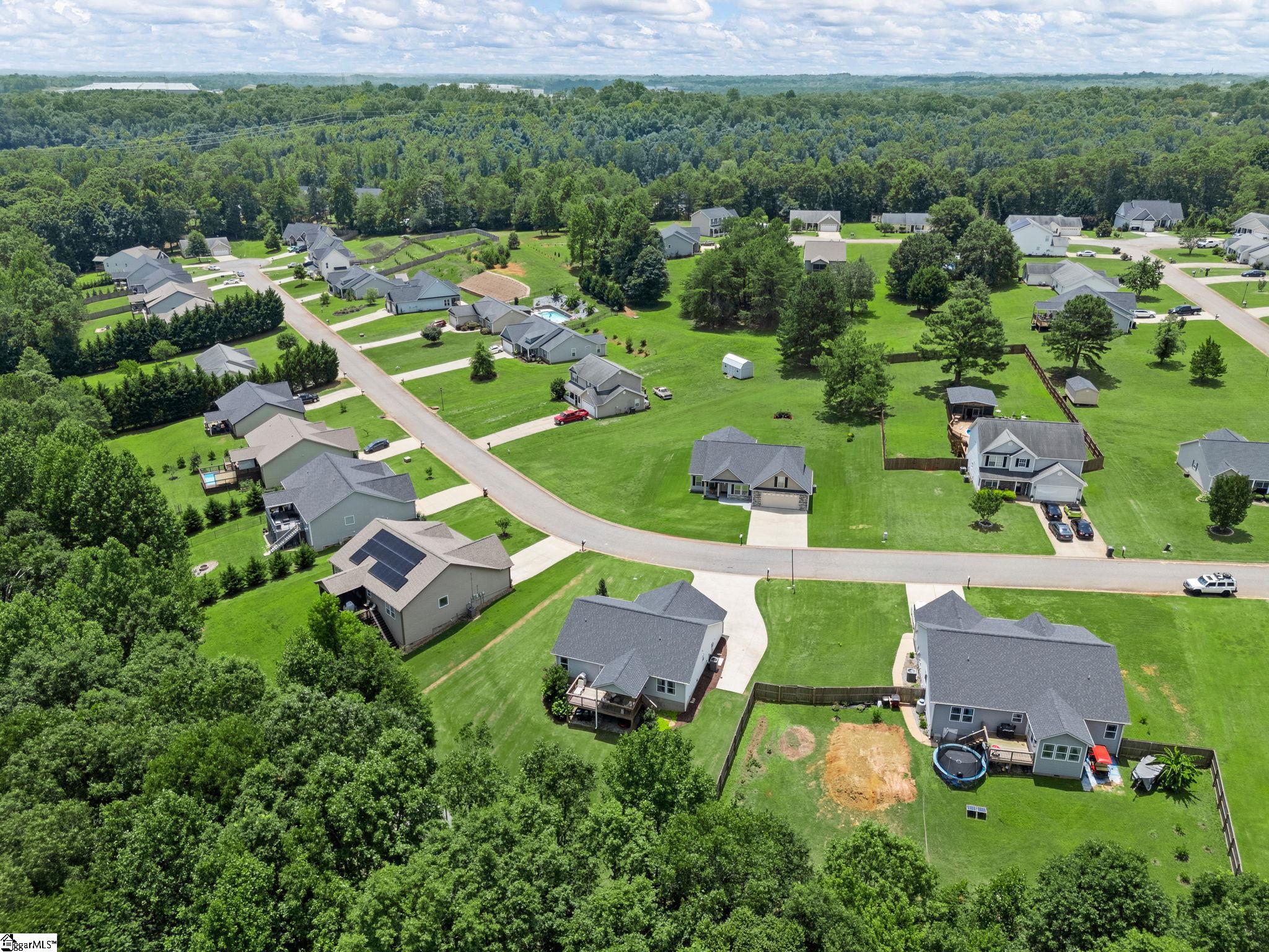 443 Silver Thorne Drive Wellford, SC 29385