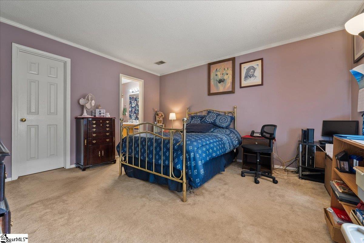 8 Pasture Place Simpsonville, SC 29681