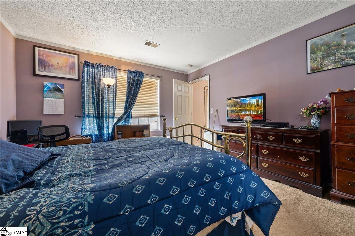 8 Pasture Place Simpsonville, SC 29681
