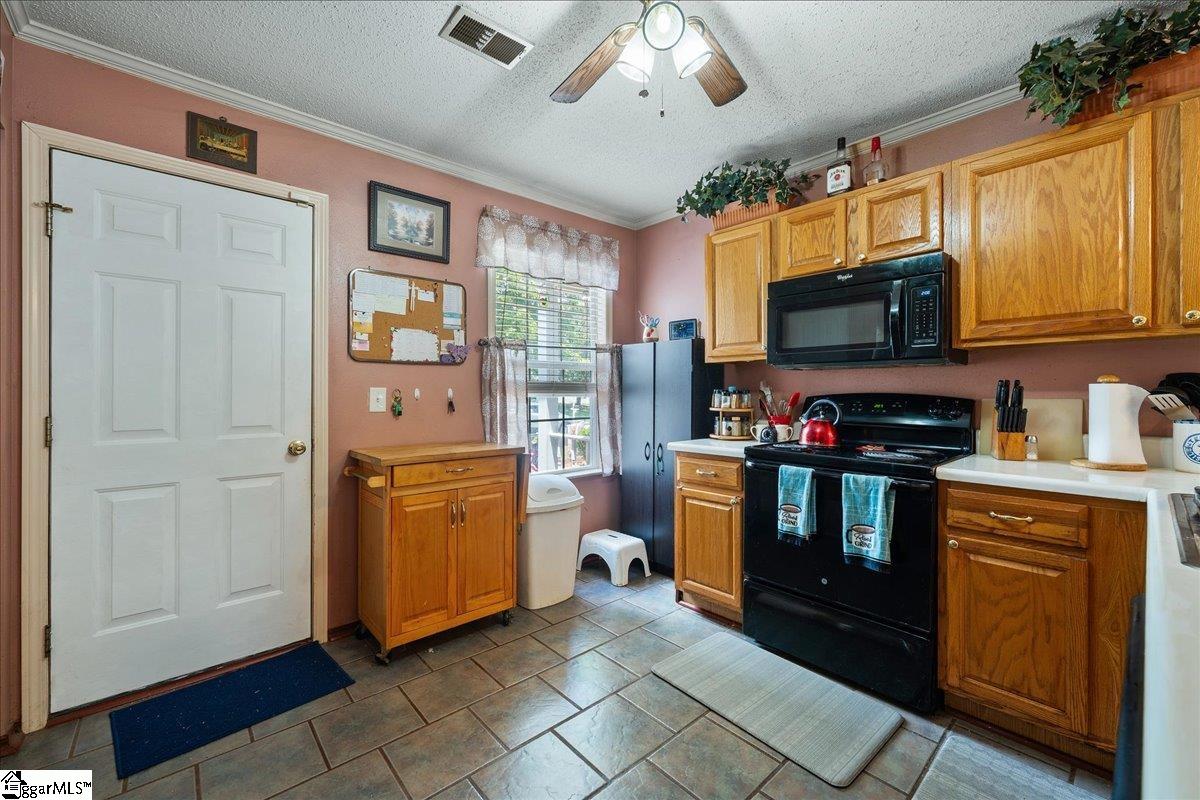 8 Pasture Place Simpsonville, SC 29681