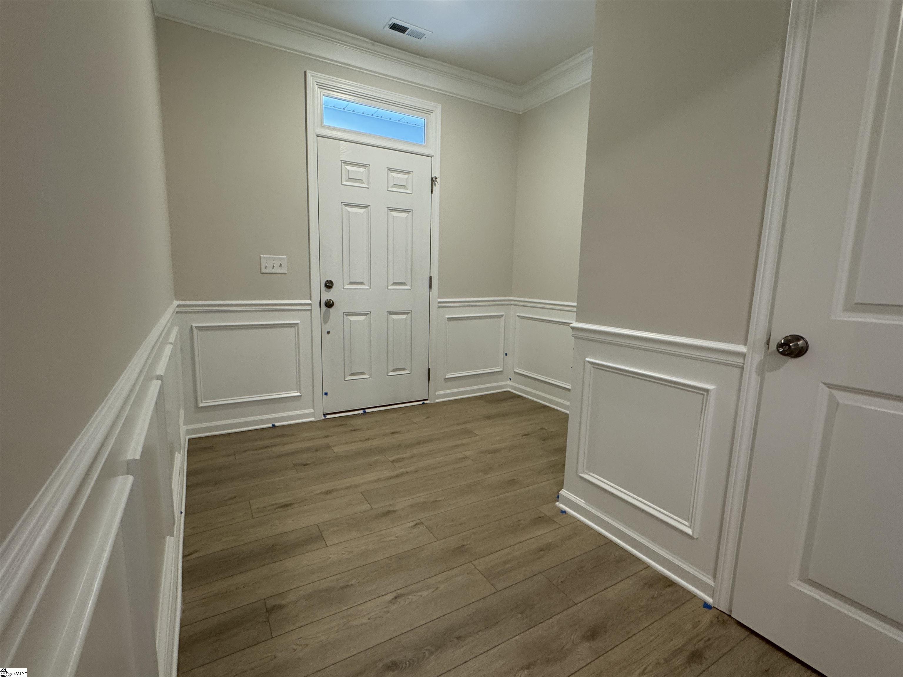 619 Autumn Lake Road Simpsonville, SC 29681