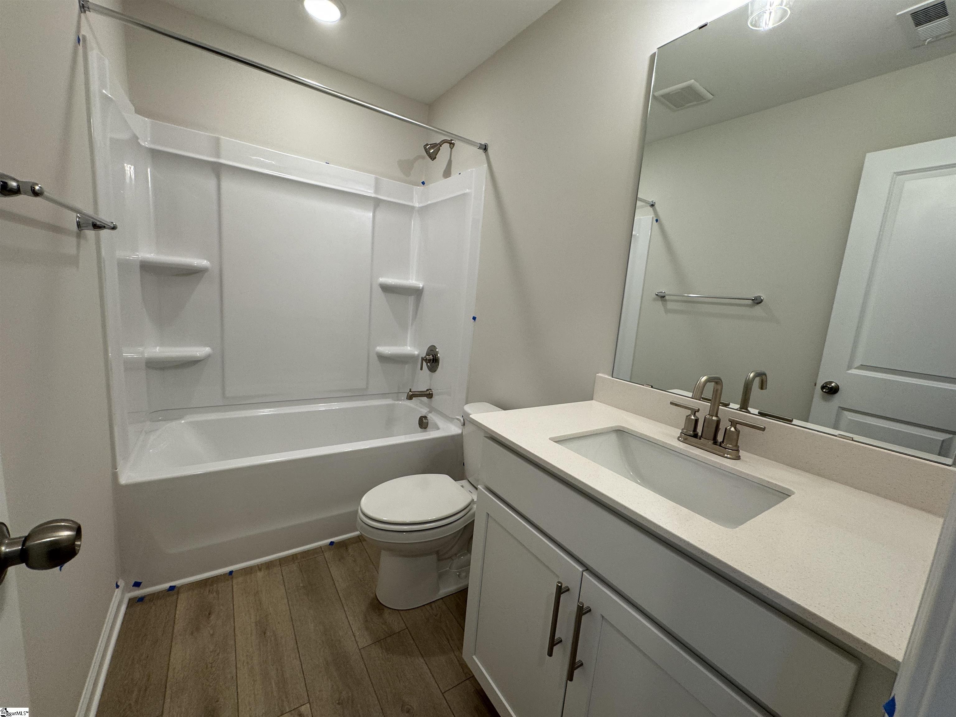619 Autumn Lake Road Simpsonville, SC 29681