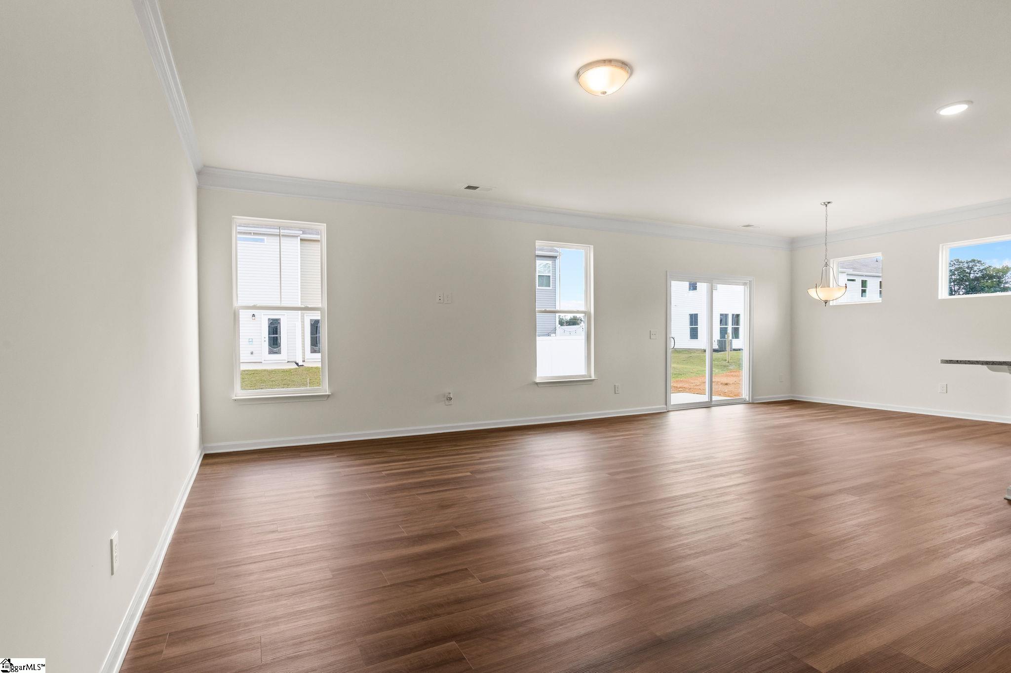 619 Autumn Lake Road Simpsonville, SC 29681